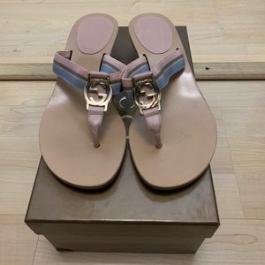 Pastel Gucci sandals flip-flops GG kitten heel